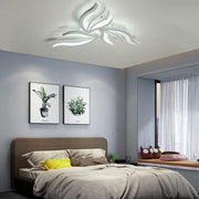 Lustra LED cu telecomanda SAKURA 37W, 3 Petale, lumina Rece/Calda/Neutra, Dimabila, Alb