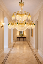 Candelabru Cristal , 31xE14, Diametru 115cm, Inaltime 130cm, Auriu Lucios, Inaltime Reglabila, Design Elegant