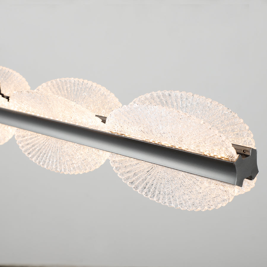 Lustra LED suspendata cu Telecomanda ISOTTA 105W, lumina Rece/Calda/Neutra 3000K/4000K/6000K, Dimabila,Inaltime Reglabila, Negru si Argintiu, Metal si Cristal