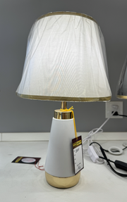 Veioza VZ210WH, 1x E27, Metal si Textil, Alb si Auriu