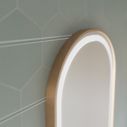 Oglinda LED Touch Konrad Sistem Dezaburire, Ceas si Temperatura 50x80 cm Rama Auriu Brushed, Lumina Calda Neutra Rece 3000K/4000K/6000K