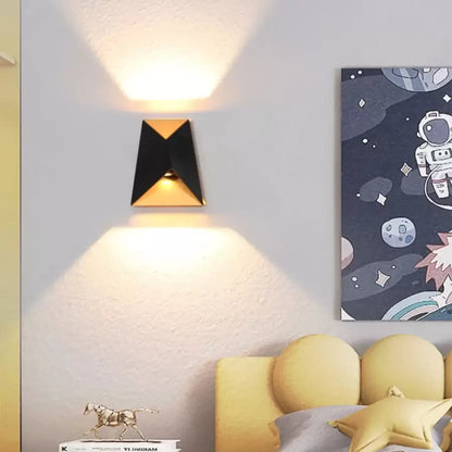 Aplica LED Exterior Andrew 10W Negru Auriu