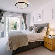 Lustra LED cu telecomanda SANDRINA 106W, Stea, lumina Rece/Calda/Neutra, Dimabila, Negru Alb